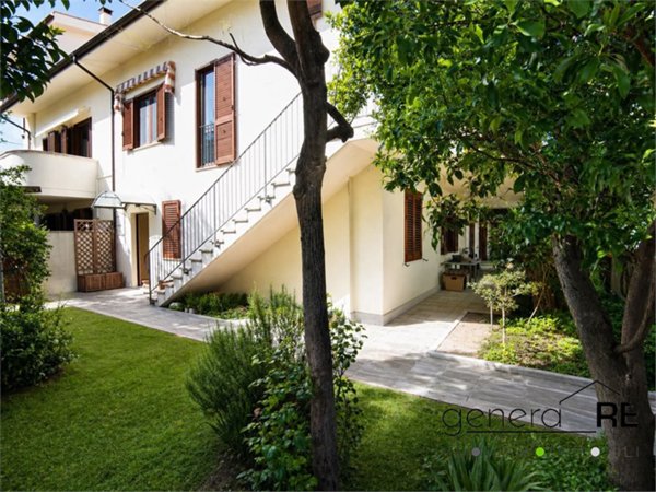 casa indipendente in vendita a Spoltore