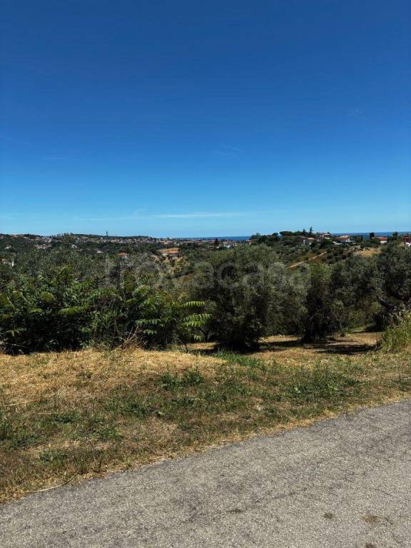 casa indipendente in vendita a Spoltore