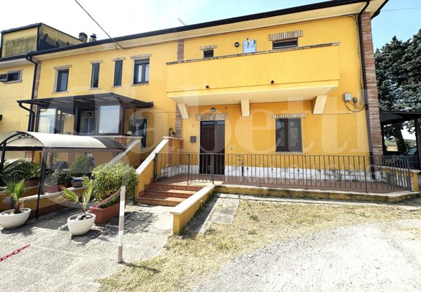 casa indipendente in vendita a Spoltore