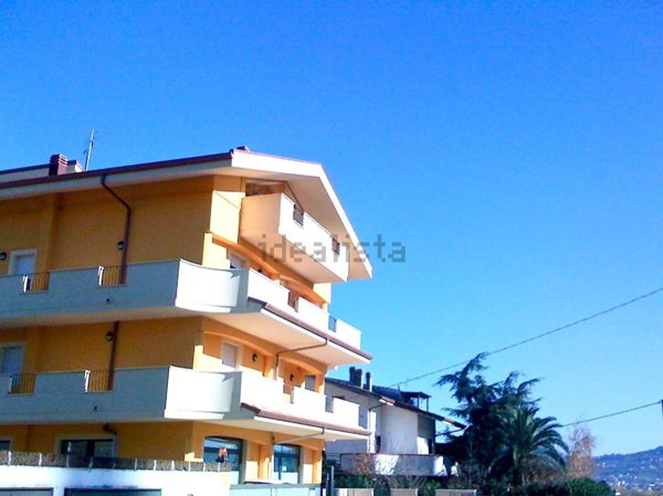 appartamento in vendita a Spoltore in zona Santa Teresa