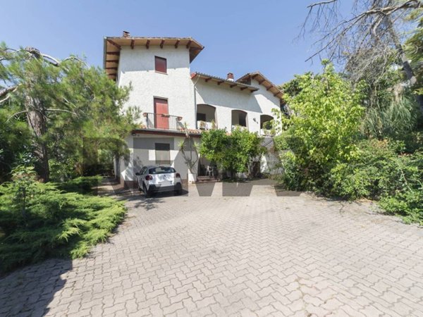 casa indipendente in vendita a Spoltore in zona Caprara d'Abruzzo