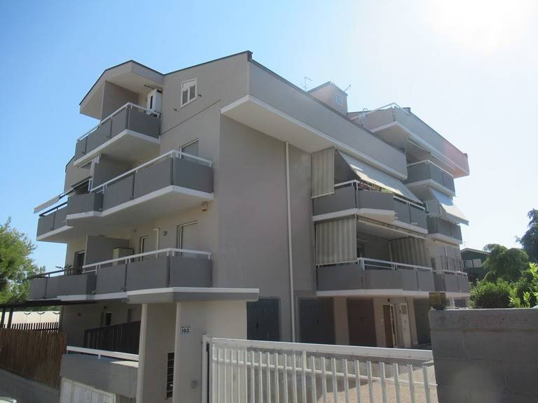 appartamento in vendita a Spoltore in zona Villa Raspa