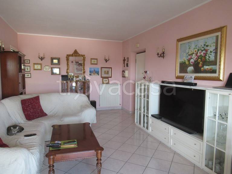 appartamento in vendita a Spoltore in zona Villa Raspa