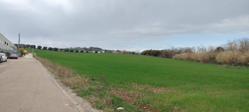 terreno edificabile in vendita a Spoltore in zona Villa Raspa