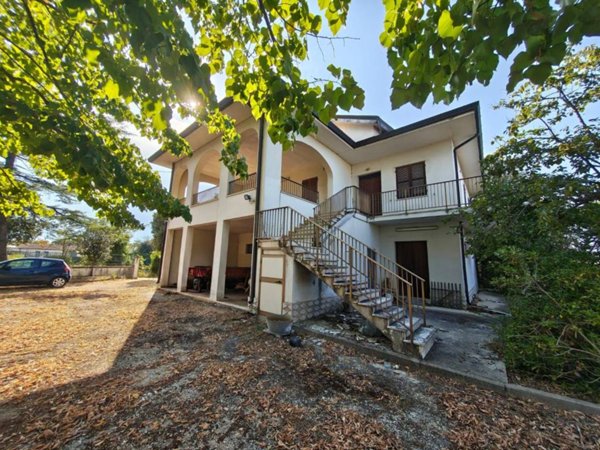 casa indipendente in vendita a Spoltore