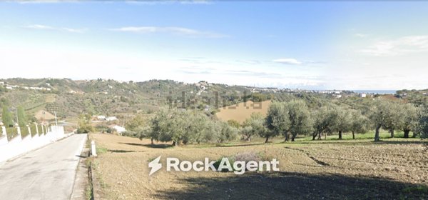 casa indipendente in vendita a Spoltore