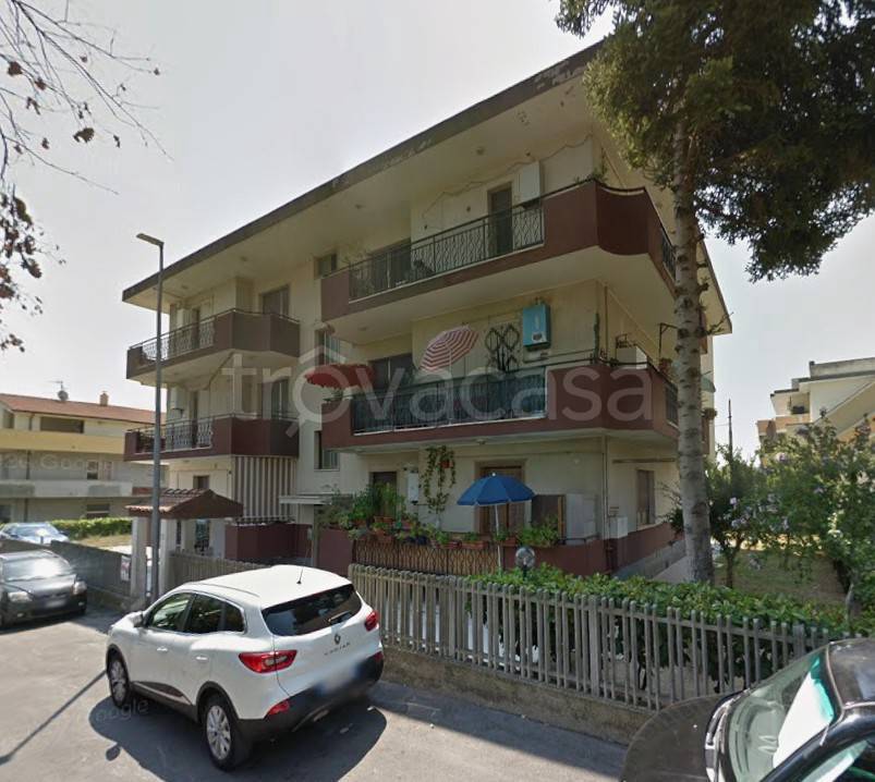 appartamento in vendita a Spoltore in zona Santa Teresa