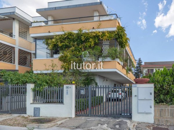 appartamento in vendita a Spoltore in zona Santa Teresa