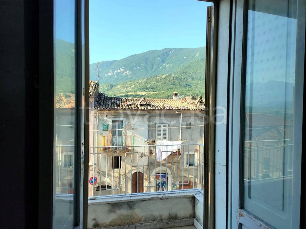 appartamento in vendita a Tocco da Casauria