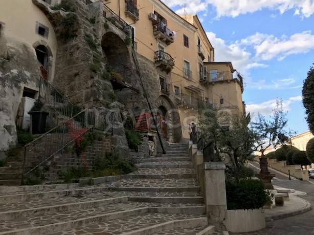 appartamento in vendita a Tocco da Casauria