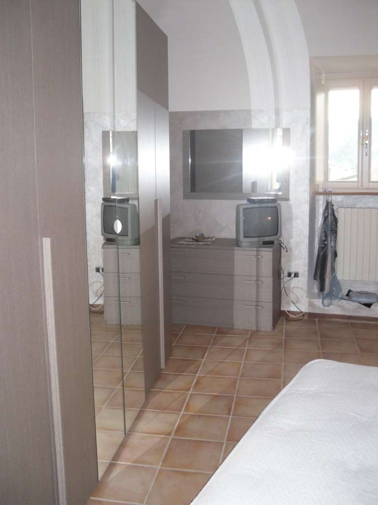 casa indipendente in vendita a Tocco da Casauria