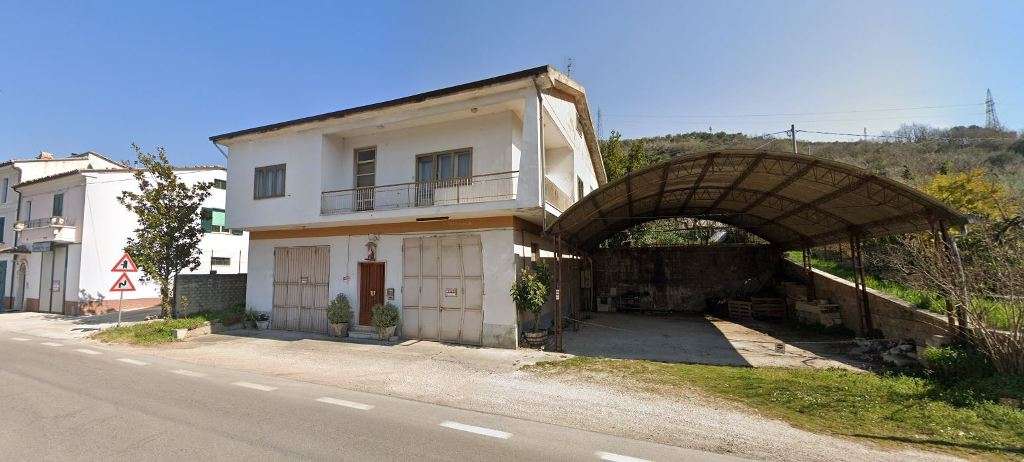 casa indipendente in vendita a Tocco da Casauria