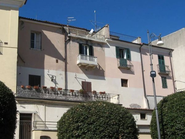casa indipendente in vendita a Tocco da Casauria