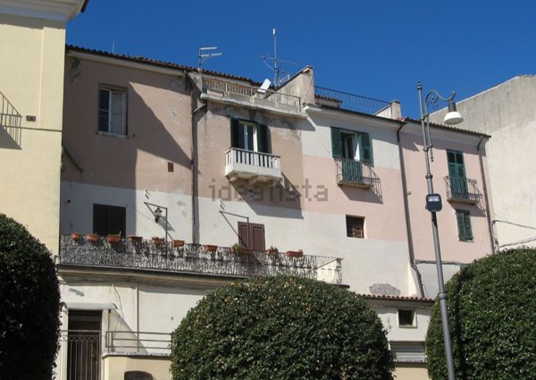 casa indipendente in vendita a Tocco da Casauria