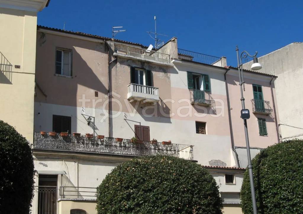 casa indipendente in vendita a Tocco da Casauria