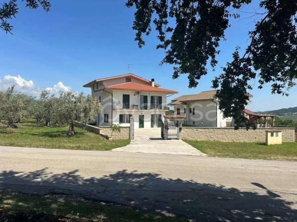 appartamento in vendita a Tocco da Casauria