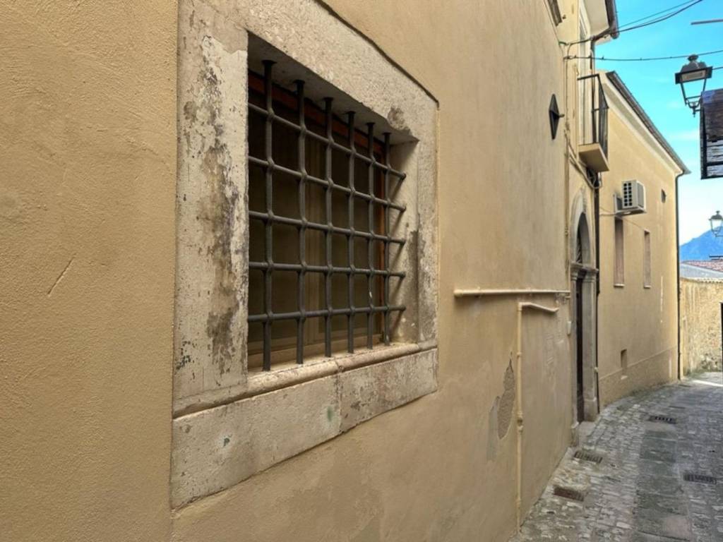 appartamento in vendita a Tocco da Casauria