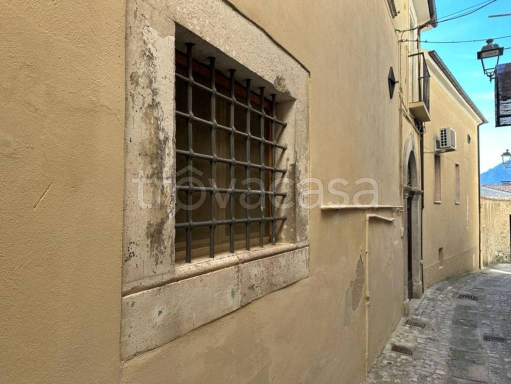 appartamento in vendita a Tocco da Casauria