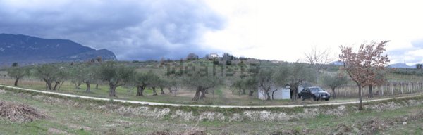 locale di sgombero in vendita a Tocco da Casauria in zona Marano