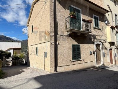 appartamento in vendita a Tocco da Casauria