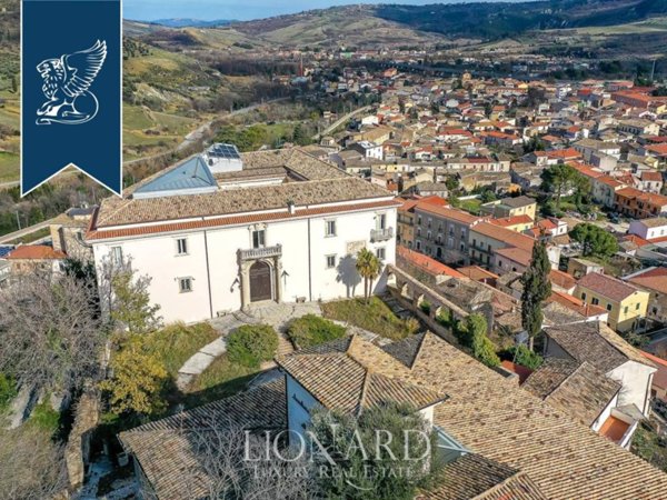 intera palazzina in vendita a Torre de' Passeri