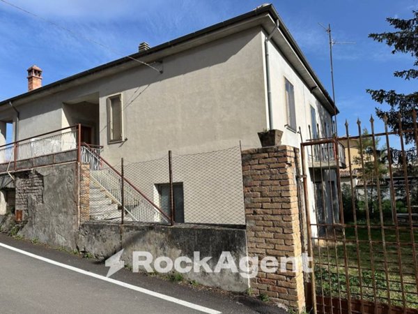 casa indipendente in vendita a Torre de' Passeri