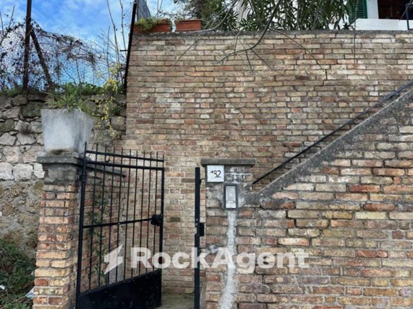appartamento in vendita a Torre de' Passeri