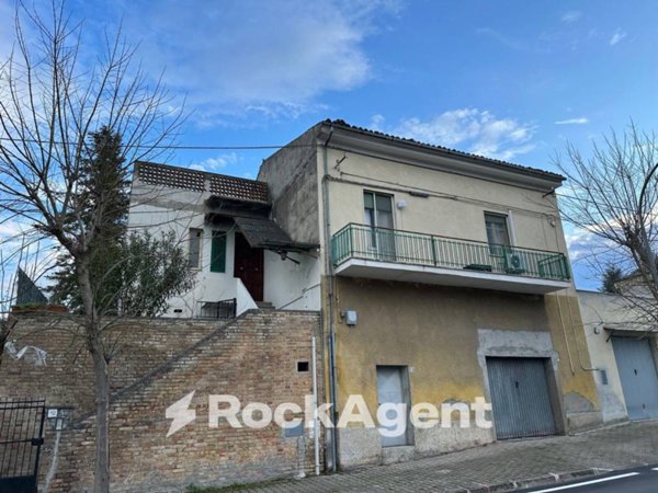 appartamento in vendita a Torre de' Passeri