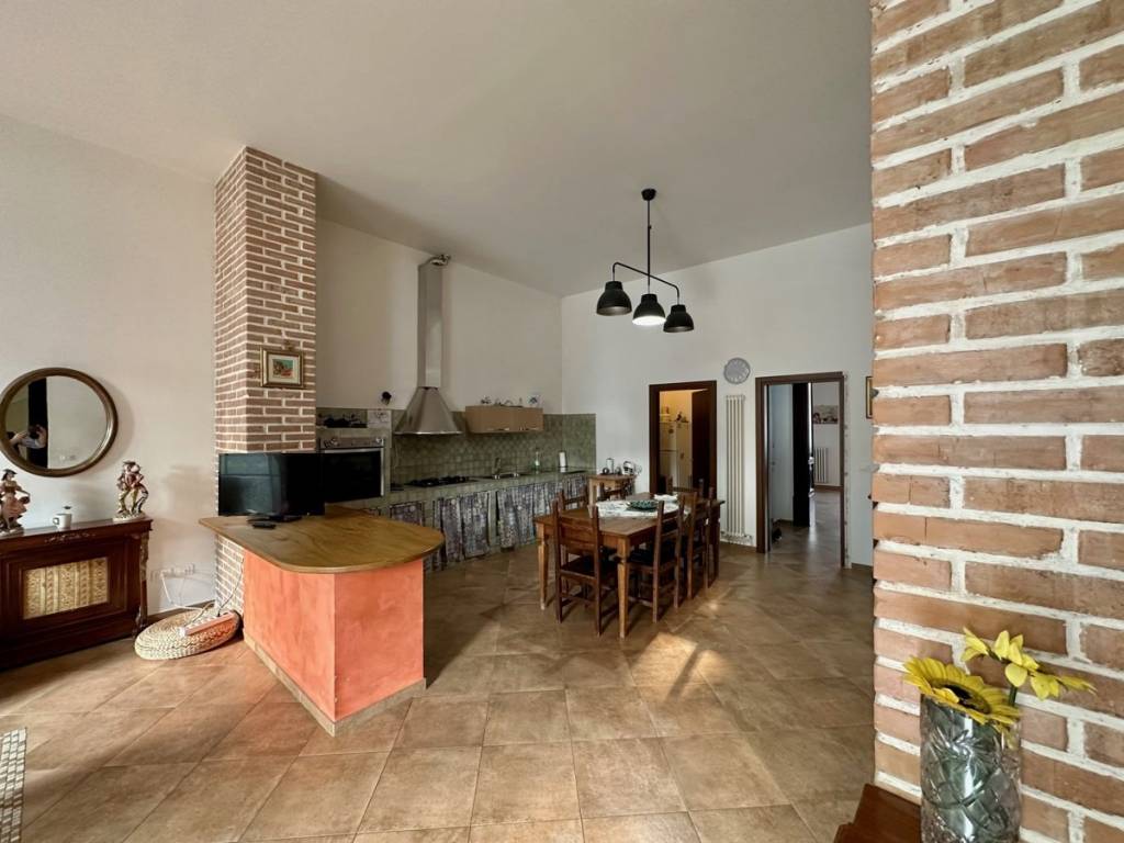 casa indipendente in vendita a Torre de' Passeri