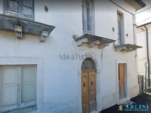 pentavano in vendita a Torre de' Passeri