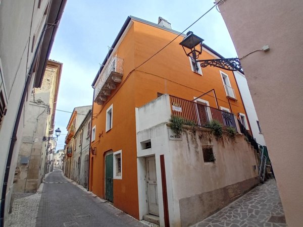 casa indipendente in vendita a Torre de' Passeri