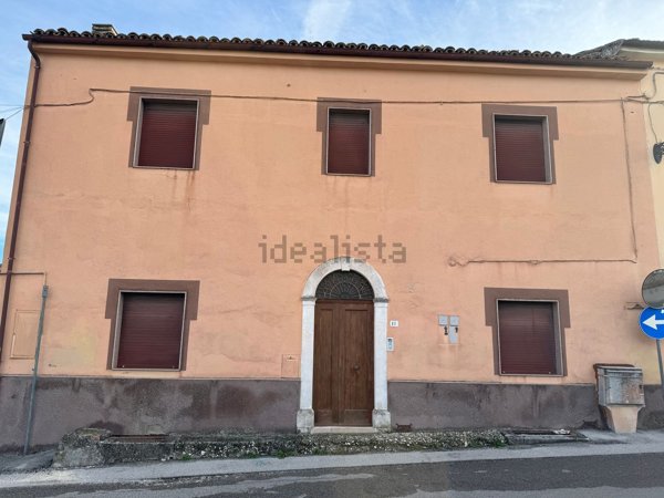 casa indipendente in vendita a Torre de' Passeri