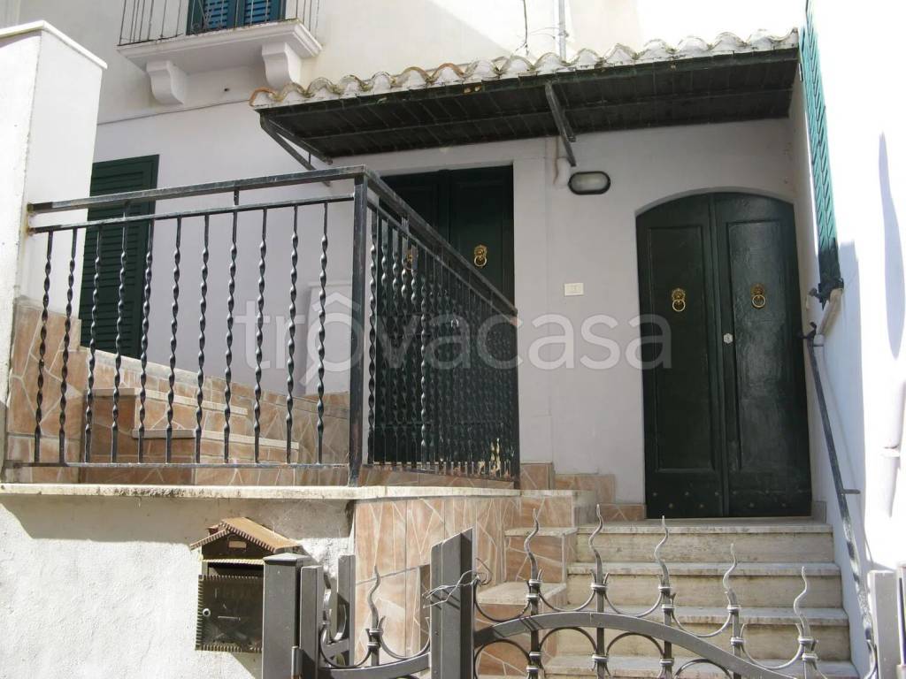 casa indipendente in vendita a Torre de' Passeri