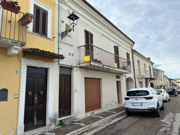 casa indipendente in vendita a Turrivalignani