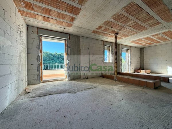 appartamento in vendita a Turrivalignani