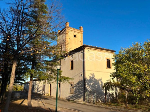 casa indipendente in vendita a Vicoli