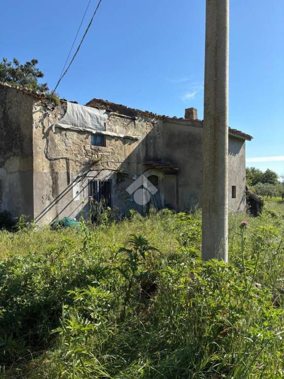 casa indipendente in vendita a Vicoli