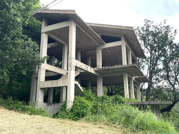 casa indipendente in vendita a Villa Celiera in zona Pietra Rossa