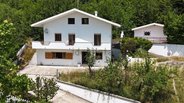 casa indipendente in vendita a Villa Celiera