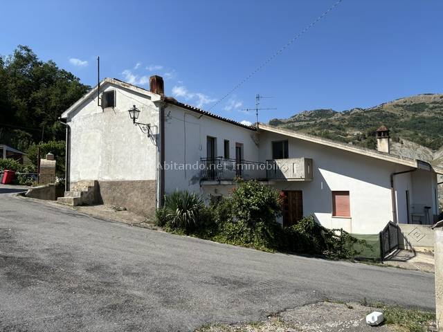 casa indipendente in vendita a Villa Celiera