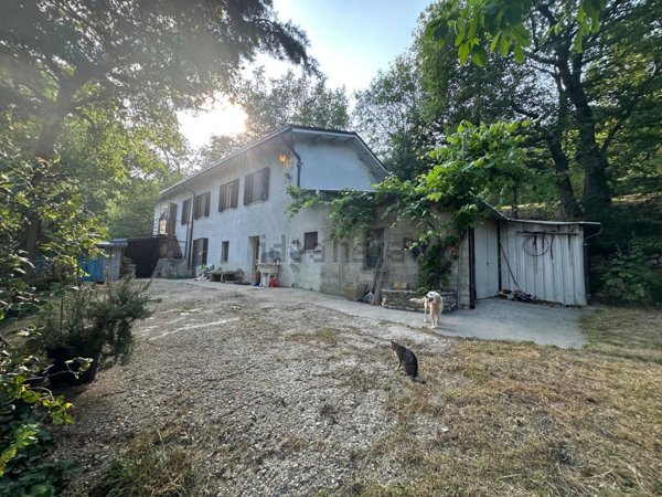 casa indipendente in vendita a Villa Celiera in zona Santa Maria