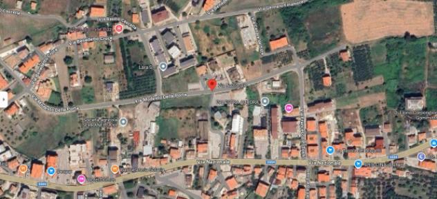 locale commerciale in vendita ad Altino