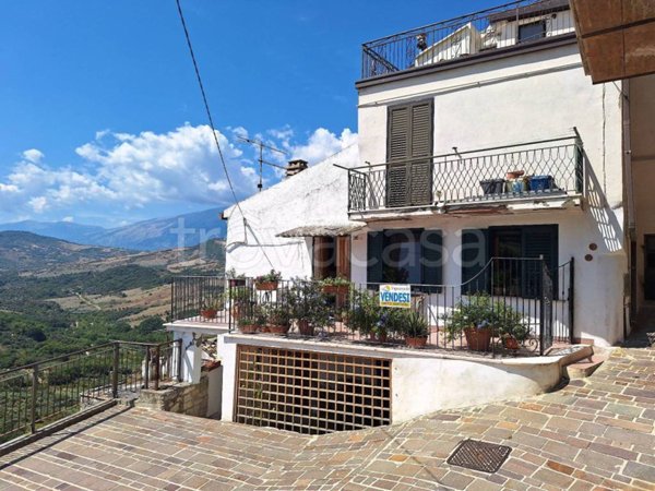 casa indipendente in vendita ad Altino
