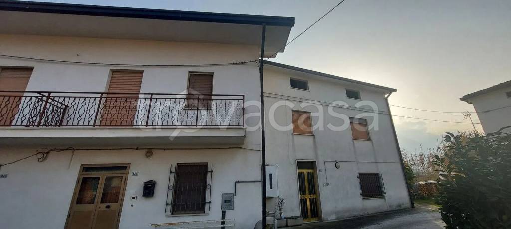 casa indipendente in vendita ad Altino