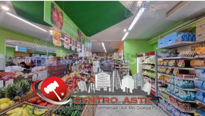 negozio in vendita ad Altino