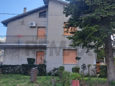 casa indipendente in vendita ad Altino