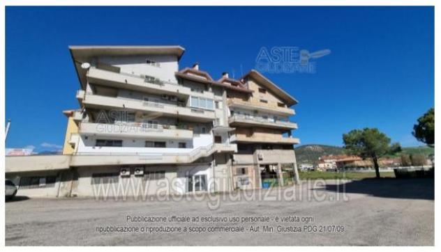 negozio in vendita ad Altino