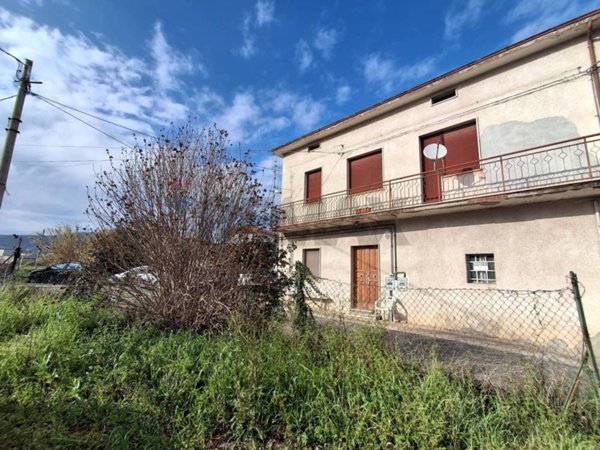 casa indipendente in vendita ad Altino