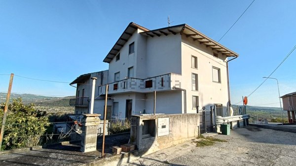 casa indipendente in vendita ad Altino in zona Fonte