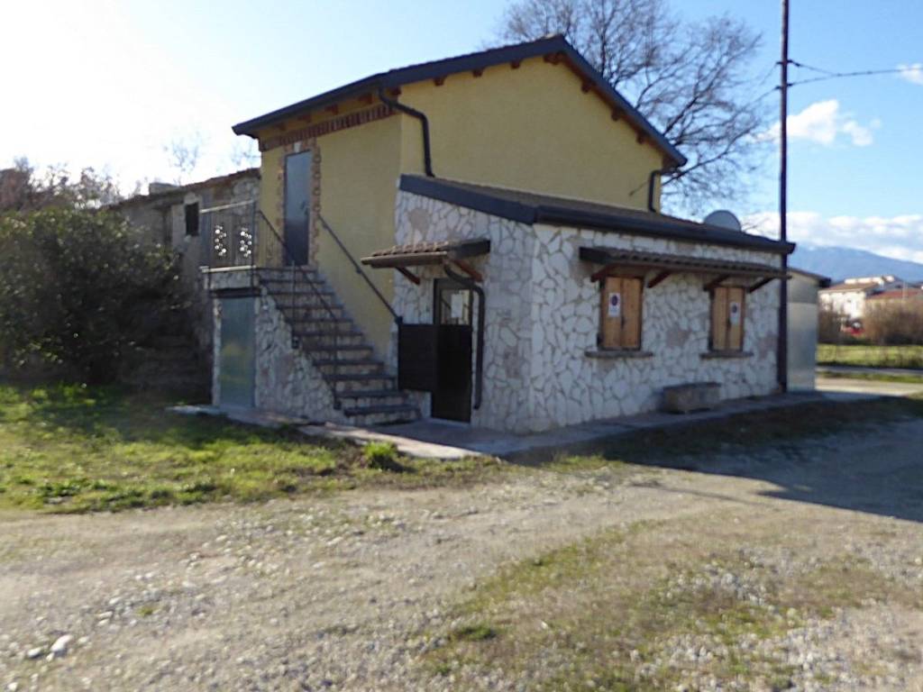 appartamento in vendita ad Altino in zona Scosse